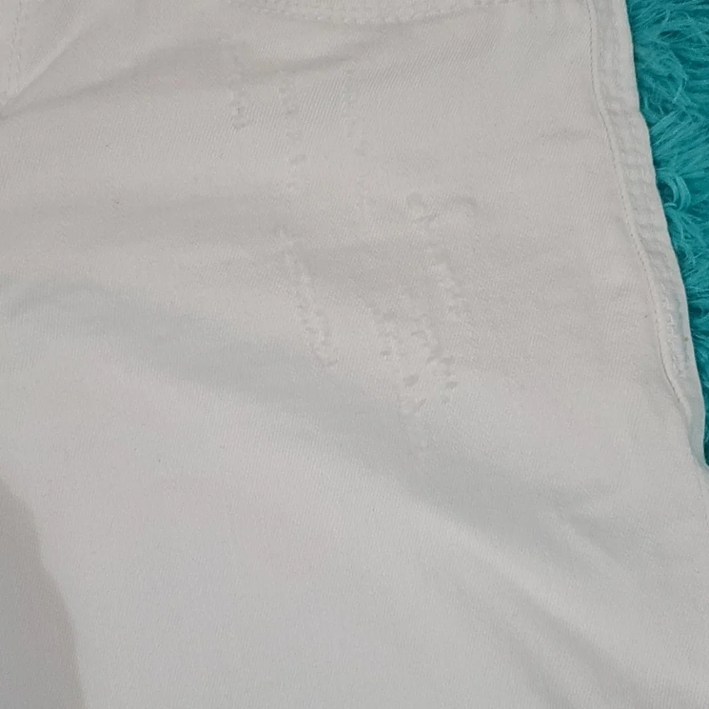 Seven7 White Distressed Denim Shorts